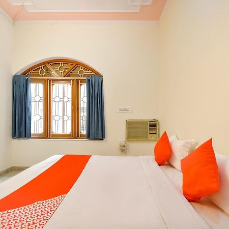 Hotel O Kusum Lodge Pandu Exterior photo
