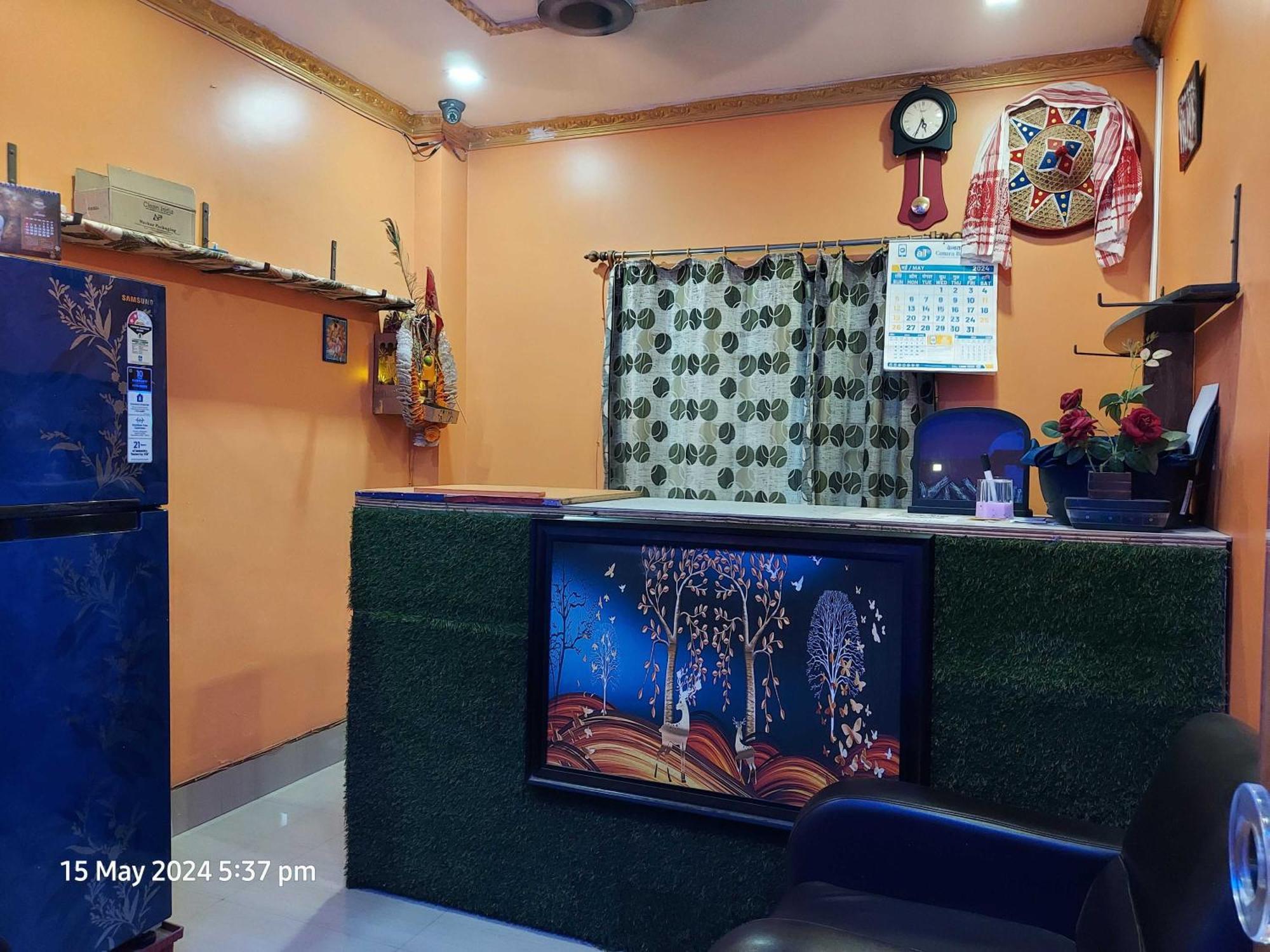 Hotel O Kusum Lodge Pandu Exterior photo
