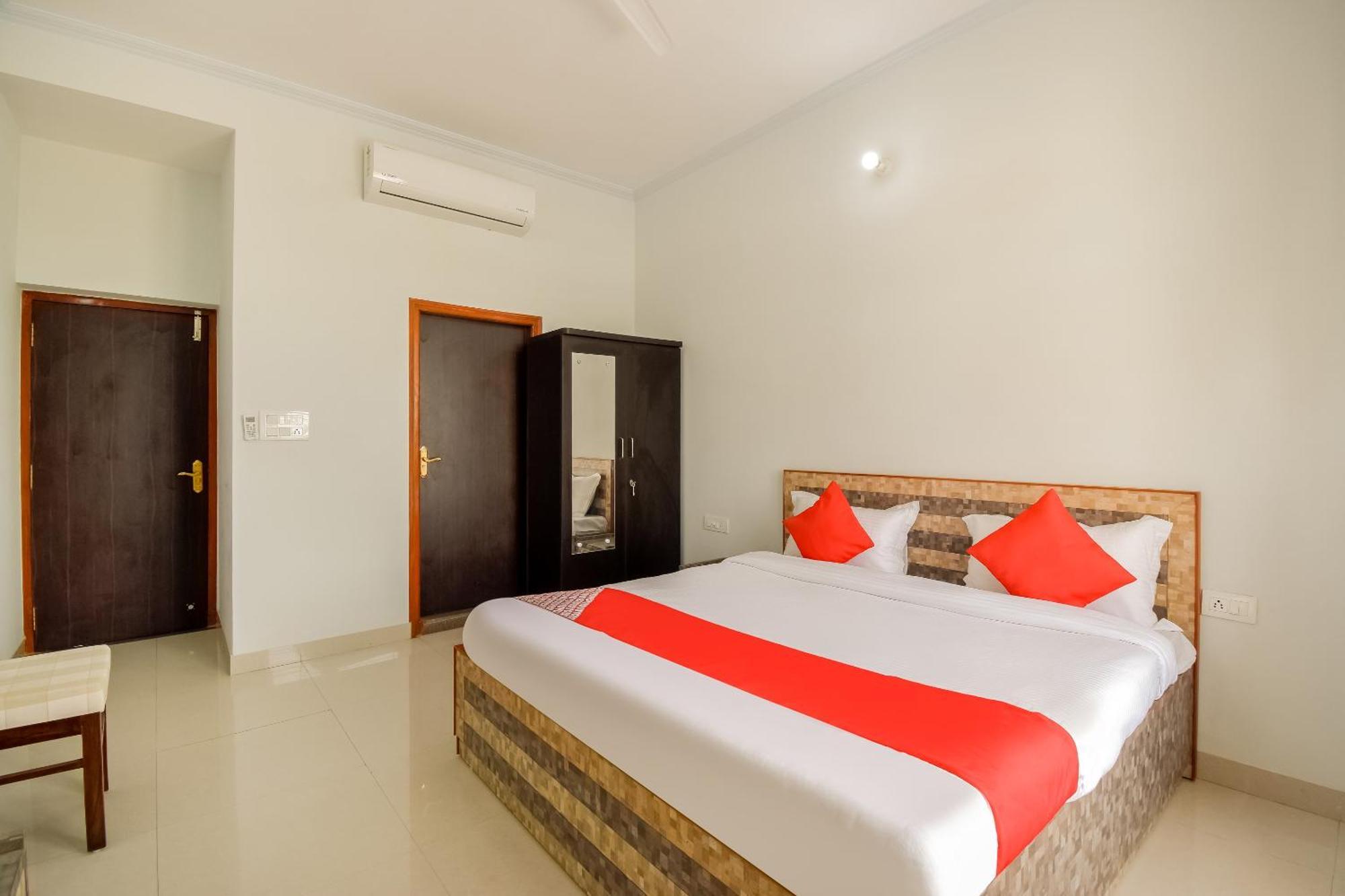 Hotel O Kusum Lodge Pandu Exterior photo